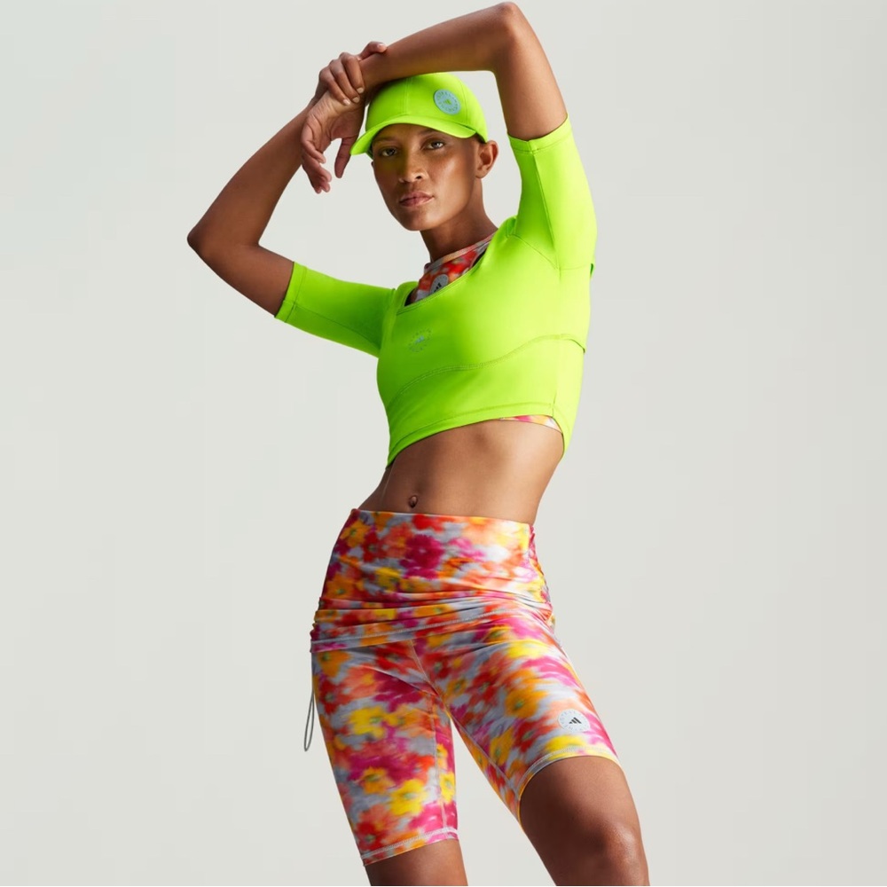 NWT-Adidas by Stella McCartney Printed Shine Rolltop Shorts- Size  Small
